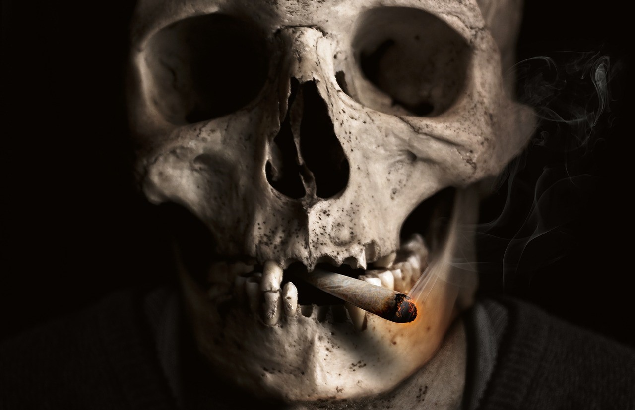 cual-es-el-vinculo-entre-el-tabaco-y-el-cancer-oral.jpg